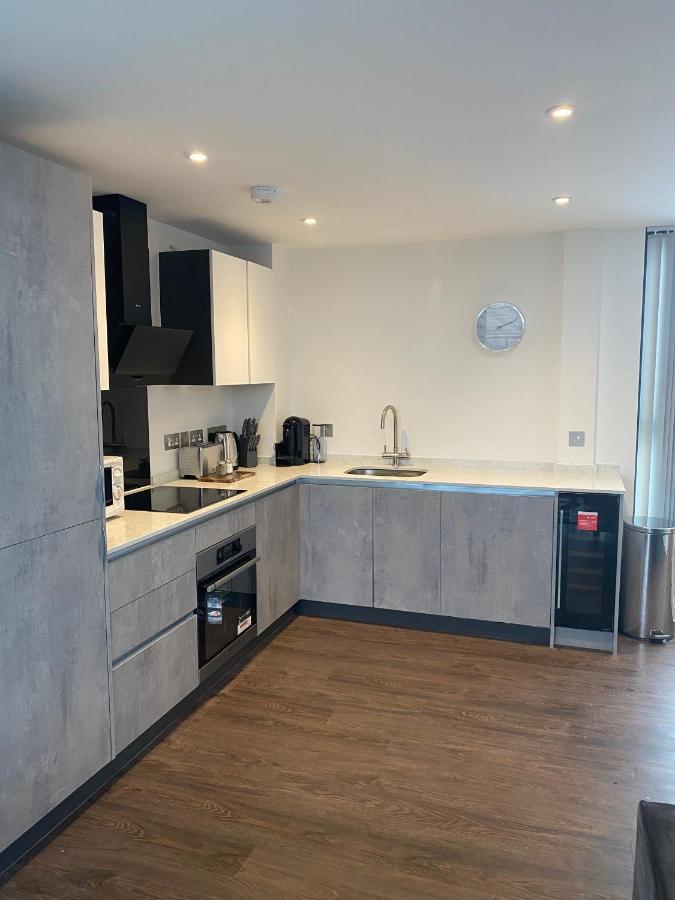Icona - Luxury 2 Bed Penthouse Apartment 요크 외부 사진