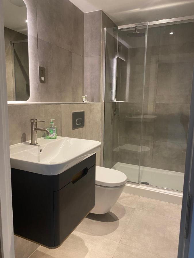 Icona - Luxury 2 Bed Penthouse Apartment 요크 외부 사진